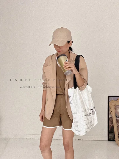 L A D Y S T R E E T 女人街. Est 2002 | Databook Malaysia