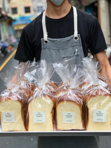 Sharing Plates | Databook Malaysia