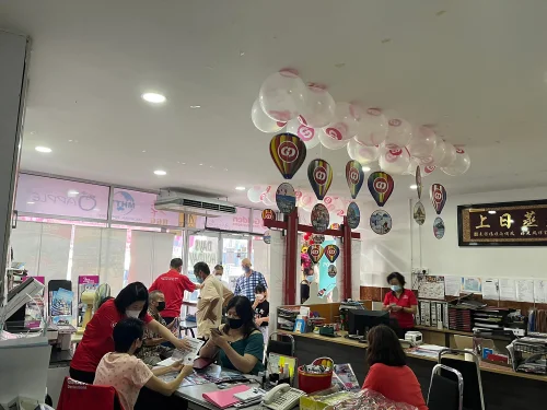 Days Holiday 日昇旅游 | Databook Malaysia