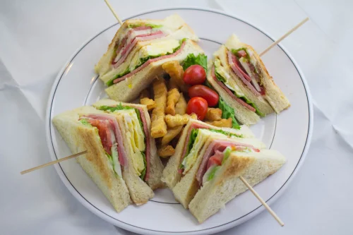 香港仔茶餐厅 Hongkong Style Cafe | Databook Malaysia