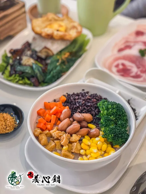 YOUNG Sanna Mee 養桑拿面 - Pavillion Bukit Jalil | Databook Malaysia