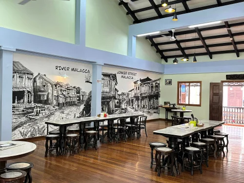 中華茶樓 Tiong Hwa Hainan Chicken Rice | Databook Malaysia