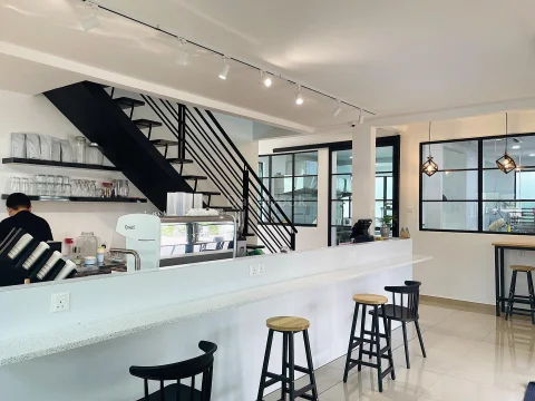 Le Maison Café | Databook Malaysia