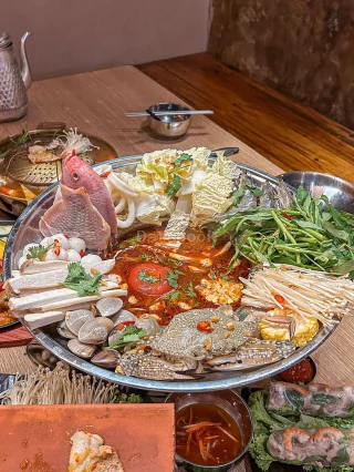 Viet Thai Hotpot & BBQ | Databook Malaysia