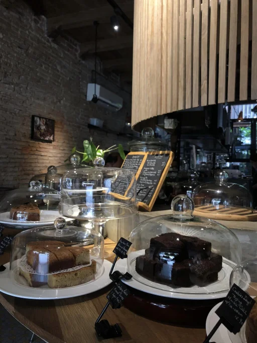 Eat at 18 | Databook Malaysia