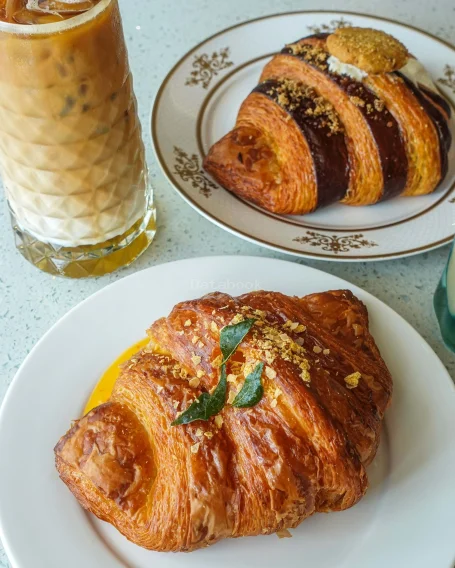 Seven Oaks Bakery Cafe - Eco Botanic | Databook Malaysia