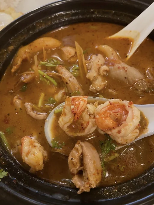 Waree Thai Kitchen | Databook Malaysia