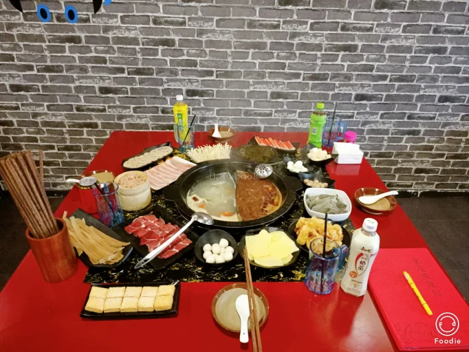 大重庆 Zeo V Cafe | Databook Malaysia