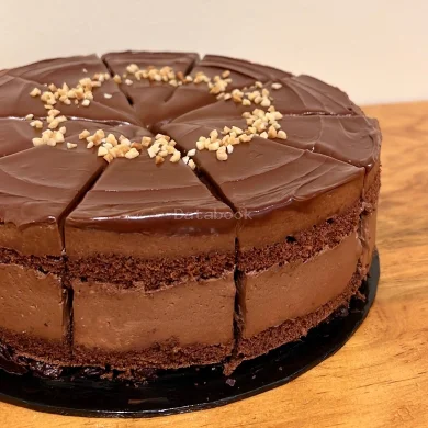 Six People | Databook Malaysia