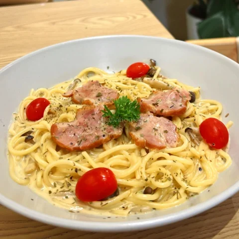 Six People | Databook Malaysia