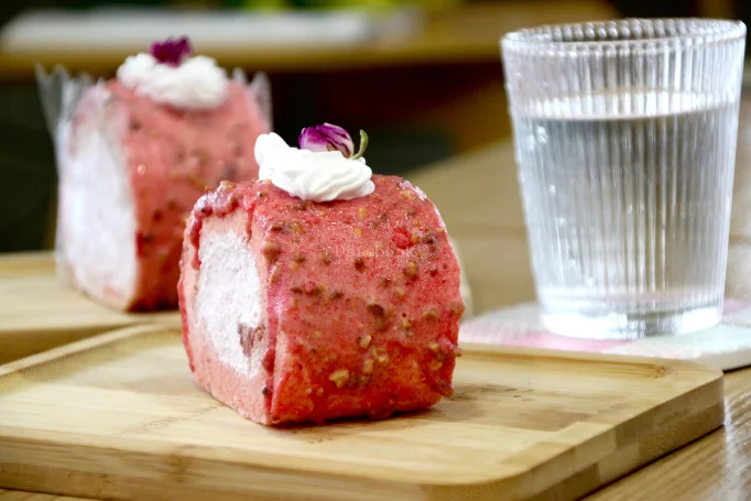 Tomisstan Cafe | Databook Malaysia