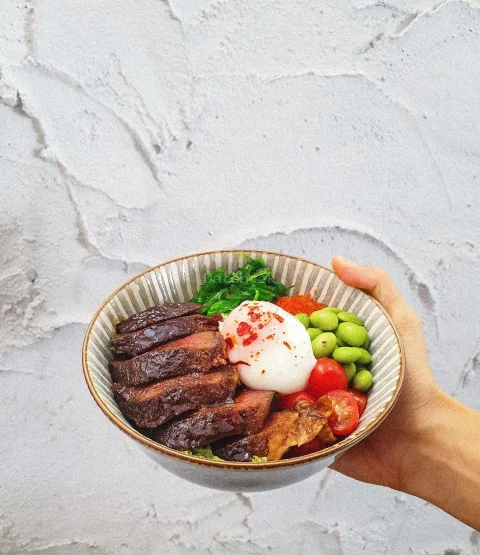 Trois by navy | Databook Malaysia