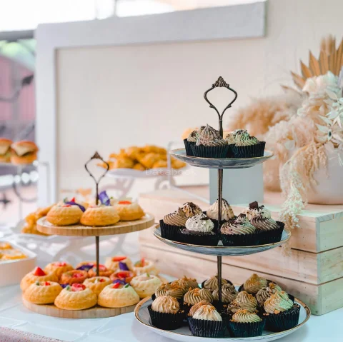 Trois by navy | Databook Malaysia