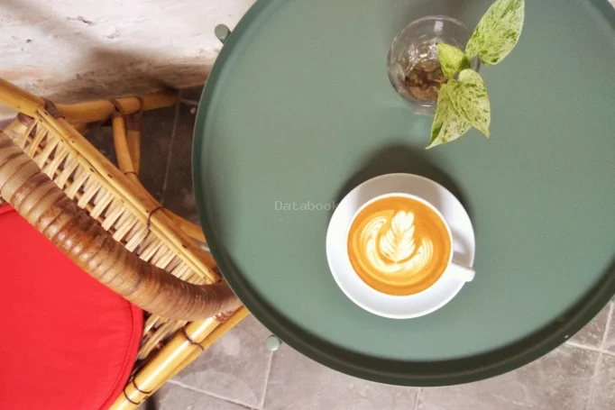 Alley No.5 五號 | Databook Malaysia