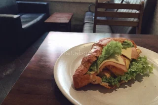 Alley No.5 五號 | Databook Malaysia