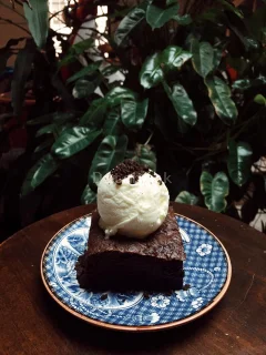 Alley No.5 五號 | Databook Malaysia