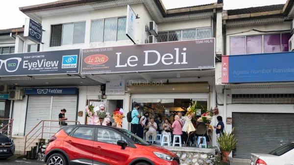 Le Deli - SS19 | Databook Malaysia