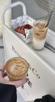 Brooos & Co JWC | Databook Malaysia