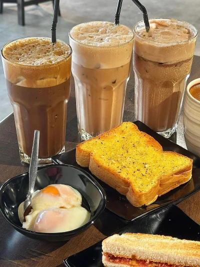 柒壹咖啡店 Seven E | Databook Malaysia