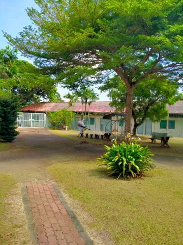 麻坡中化中学 | Databook Malaysia