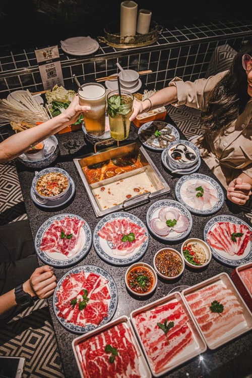 爆君火锅 Bao Jun Hot Pot | Databook Malaysia