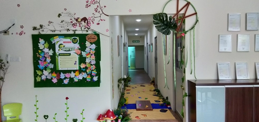 Cambridge English For Life Muar | Databook Malaysia