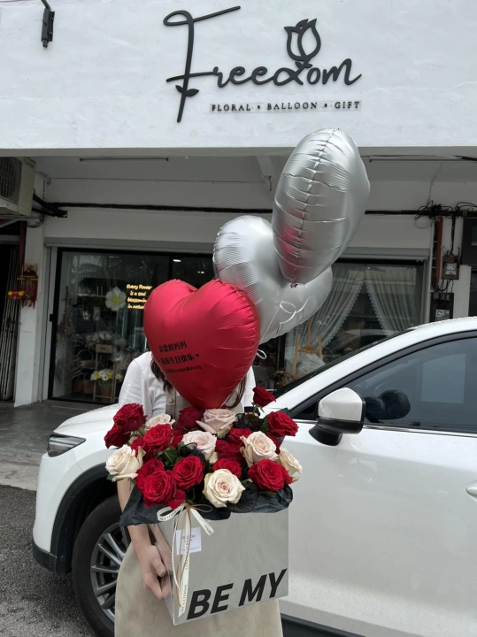 Freedom Floral | Databook Malaysia