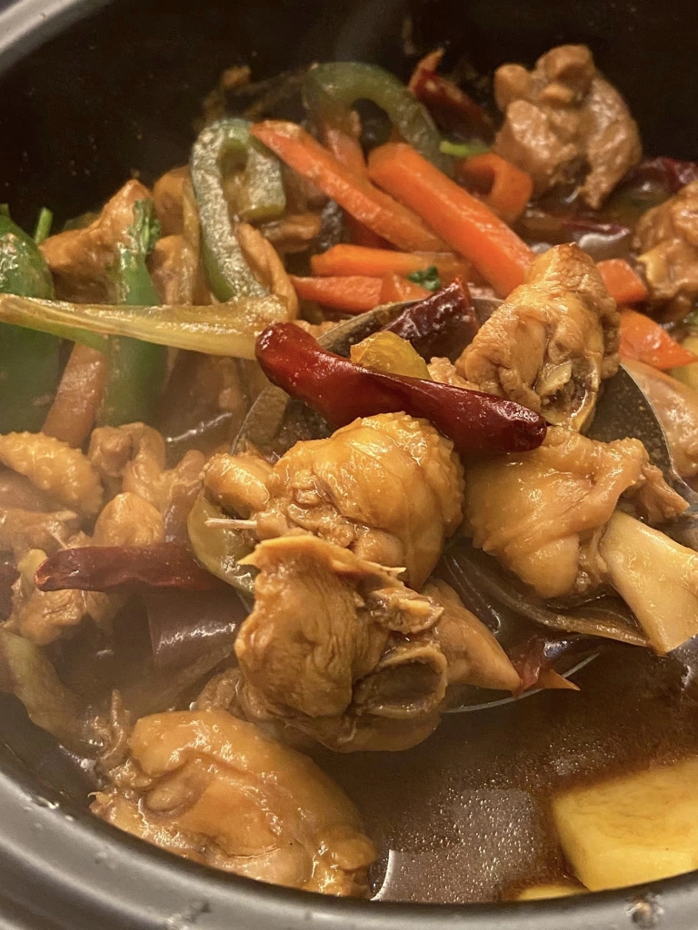 金宛鸡煲 Kim Won Hotpot Chicken | Databook Malaysia