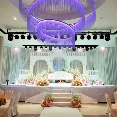 海霸王海鲜楼 Grand Seafood Senibong | Databook Malaysia