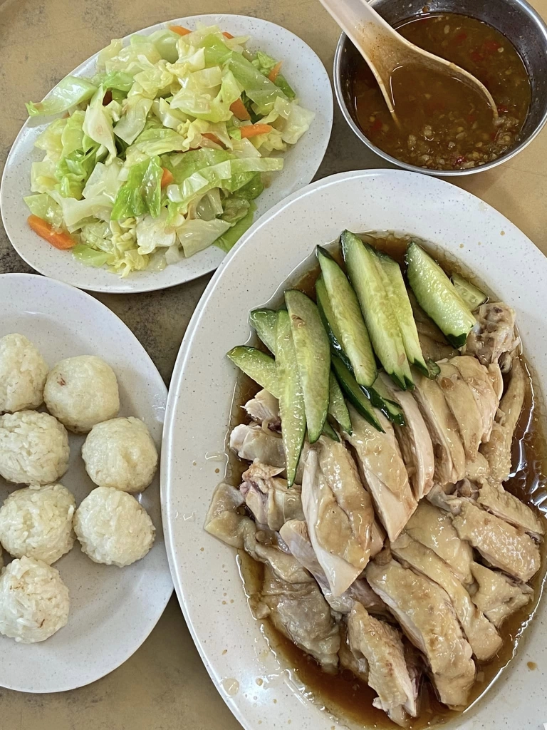 兴海南鸡饭团 Heng Hainanese Chicken Rice Balls | Databook Malaysia