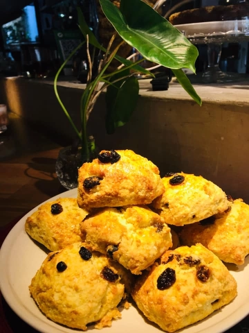 Eat at 18 | Databook Malaysia