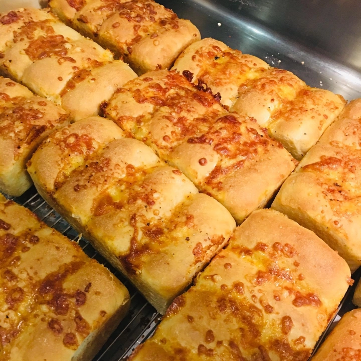 Eat at 18 | Databook Malaysia