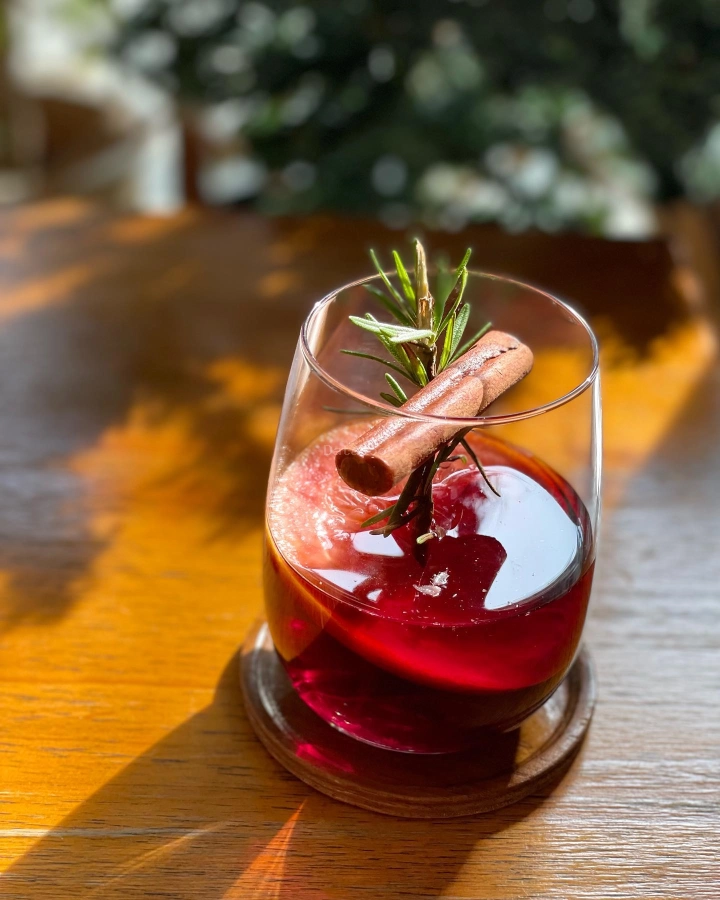 黑石头蛋糕咖啡屋 Blackstone Bakery Cafe - Jalan Stesen 1 | Databook Malaysia