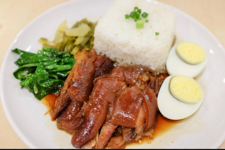 Pink Tomyam Thai Food | Databook Malaysia