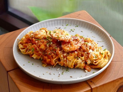 Aoberhang 後尾巷 | Databook Malaysia