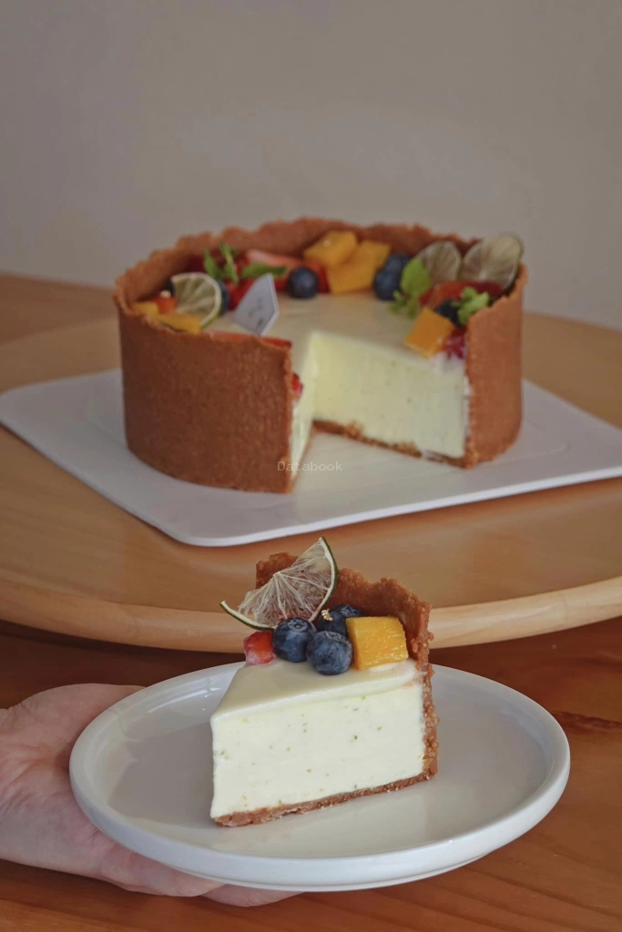 Aoberhang 後尾巷 | Databook Malaysia