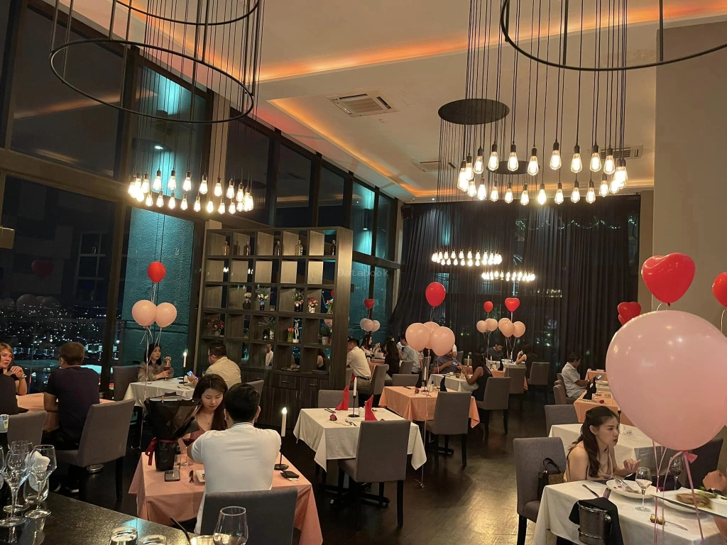 PAMPAS Sky Dining | Databook Malaysia