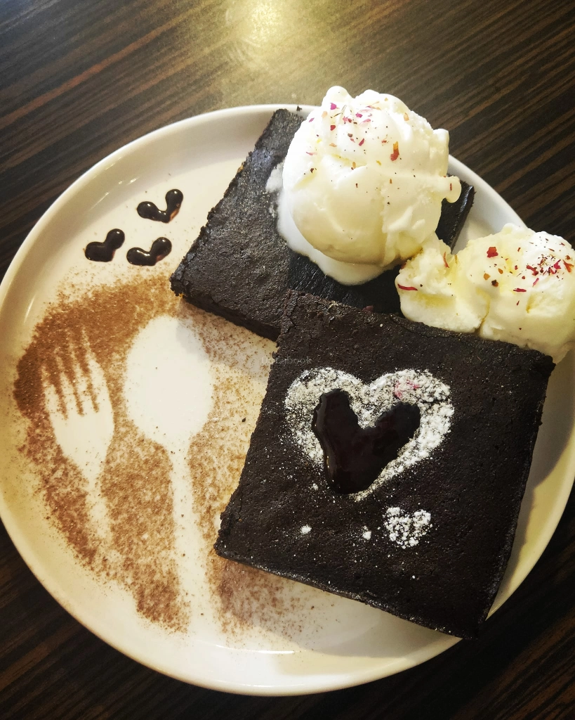 One Slot Caffe 藝閤咖啡 | Databook Malaysia