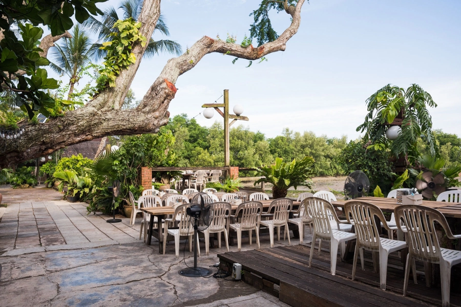 Bert's Garden | Databook Malaysia