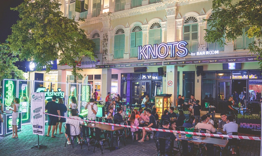 KNOTS | Databook Malaysia