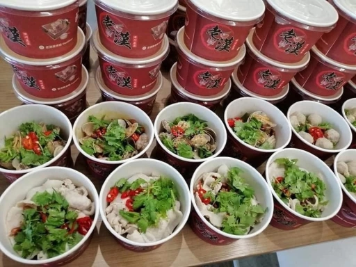 老汉酸辣粉 The Old Man - Melaka | Databook Malaysia