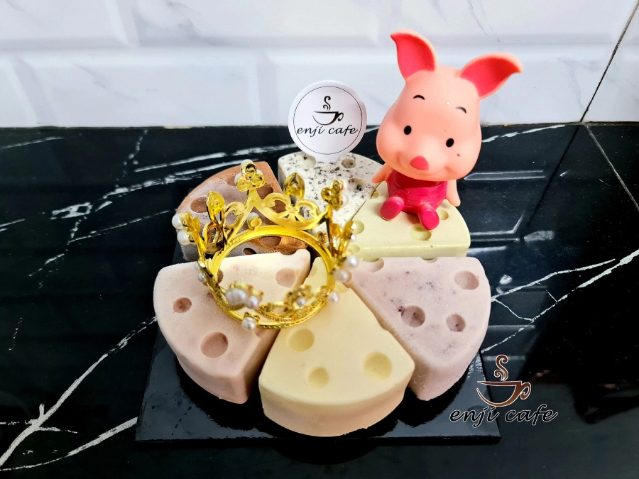 Enji Cafe | Databook Malaysia