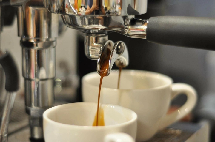 37 Dancing Goats Coffee & Bakery | Databook Malaysia