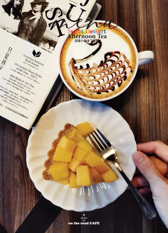 On the road cafe | Databook Malaysia