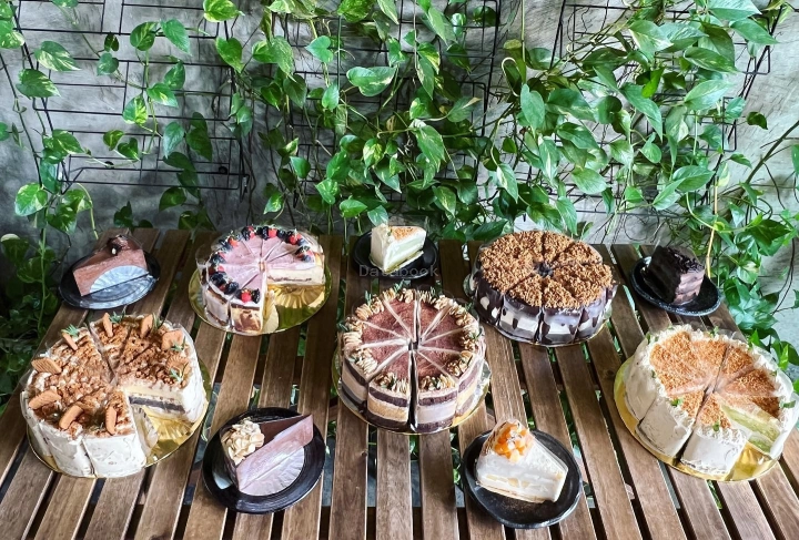 Little Spoon Gelato Cafe | Databook Malaysia