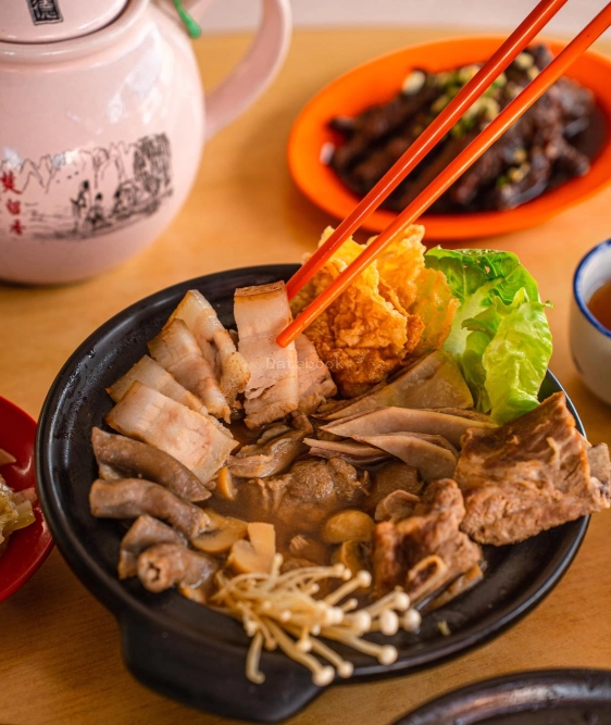 同记肉骨茶 TONG KEE BAK KUT TEH | Databook Malaysia