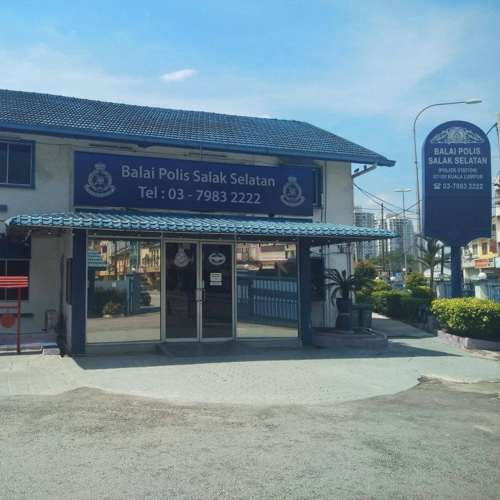 Salak Selatan Police Station | Databook Malaysia